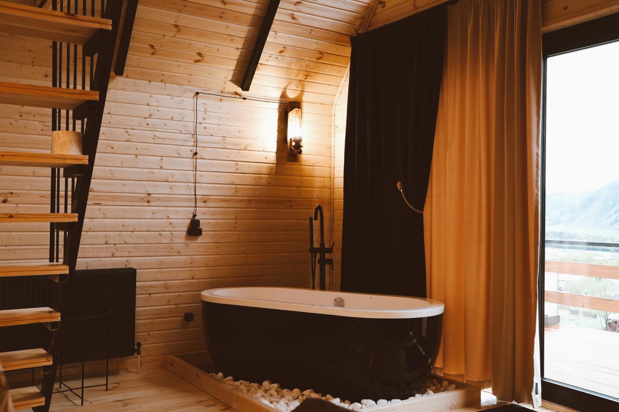 Outdoor Cottages Kazbegi Ngoại thất bức ảnh